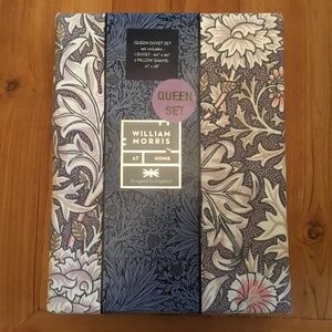 William Morris Queen Duvet Set ‘Double Bough’ Heather